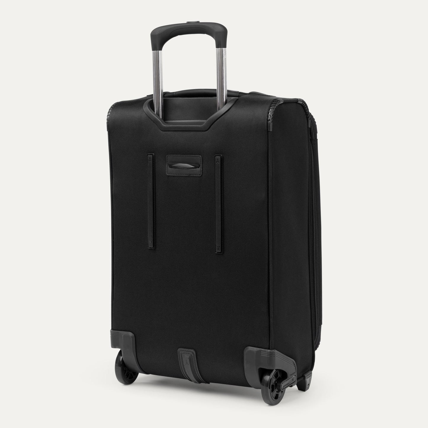 Travelpro Crew Classic Carry-On Rollaboard (2 Wheels) 4072422