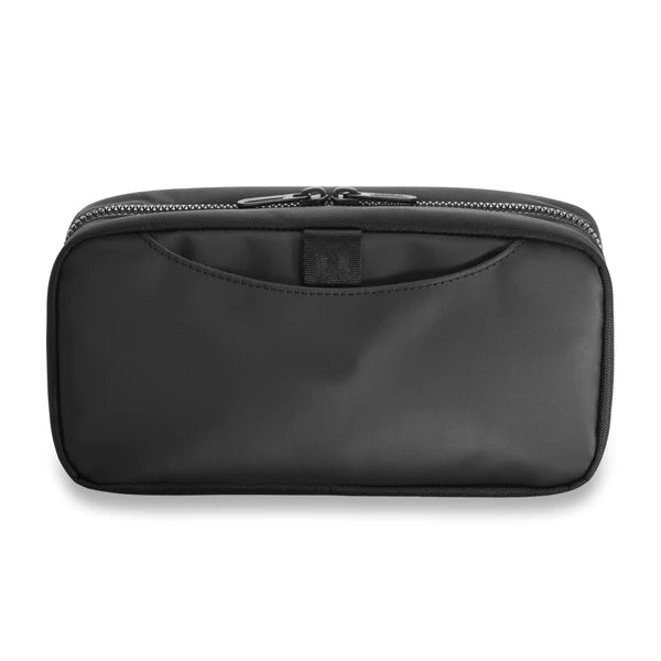 Briggs and Riley Hanging Toiletry Bag ZA100