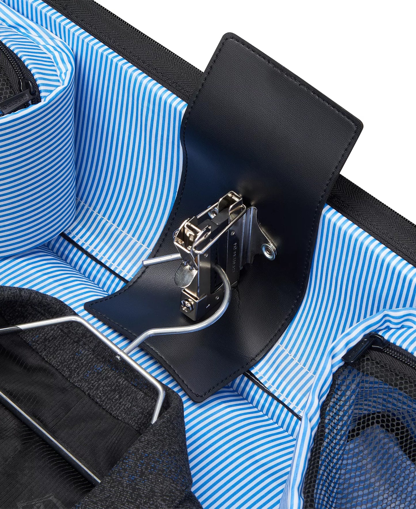 Delsey Paris Tour Air Spinner Garment Bag