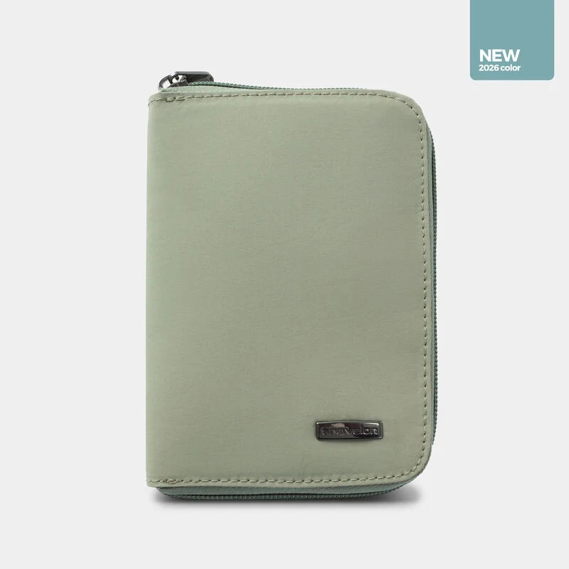 Travelon RFID Passport Zip Wallet43401