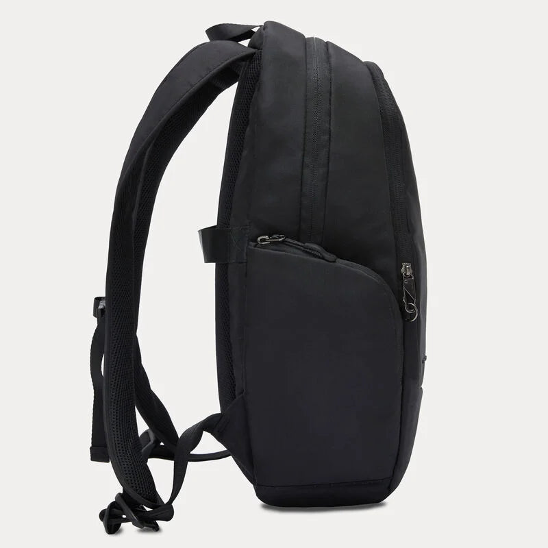 Travelon Anti-Theft Urban Backpack 43501