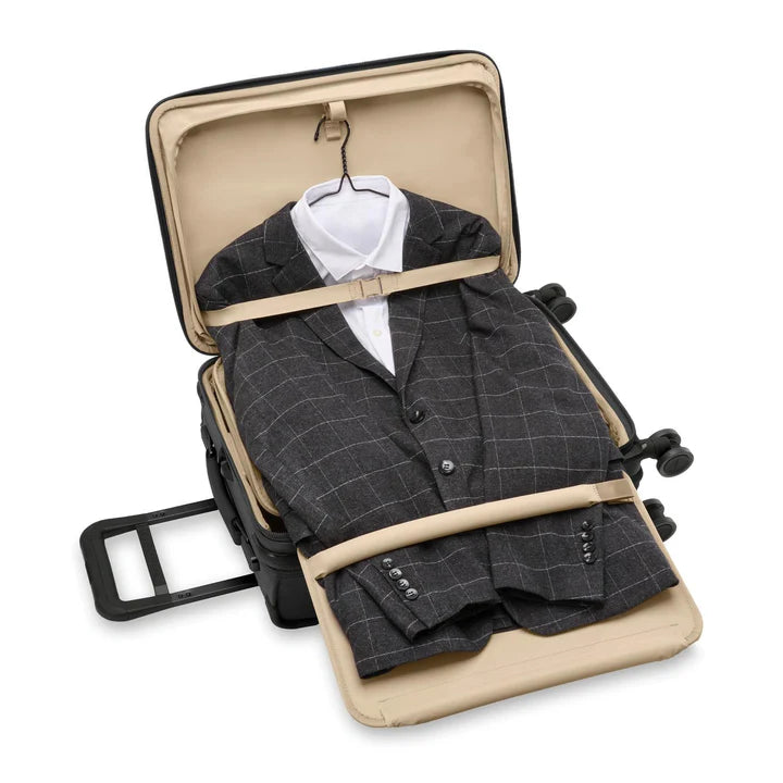 Briggs & Riley Essential Carry on Spinner BLU122CXSP