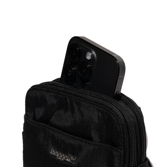 Baggallini Modern Take Two RFID Crossbody TBM869