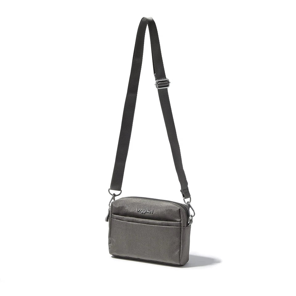 Baggallini 2-in-1 Convertible Belt Bag CBB752